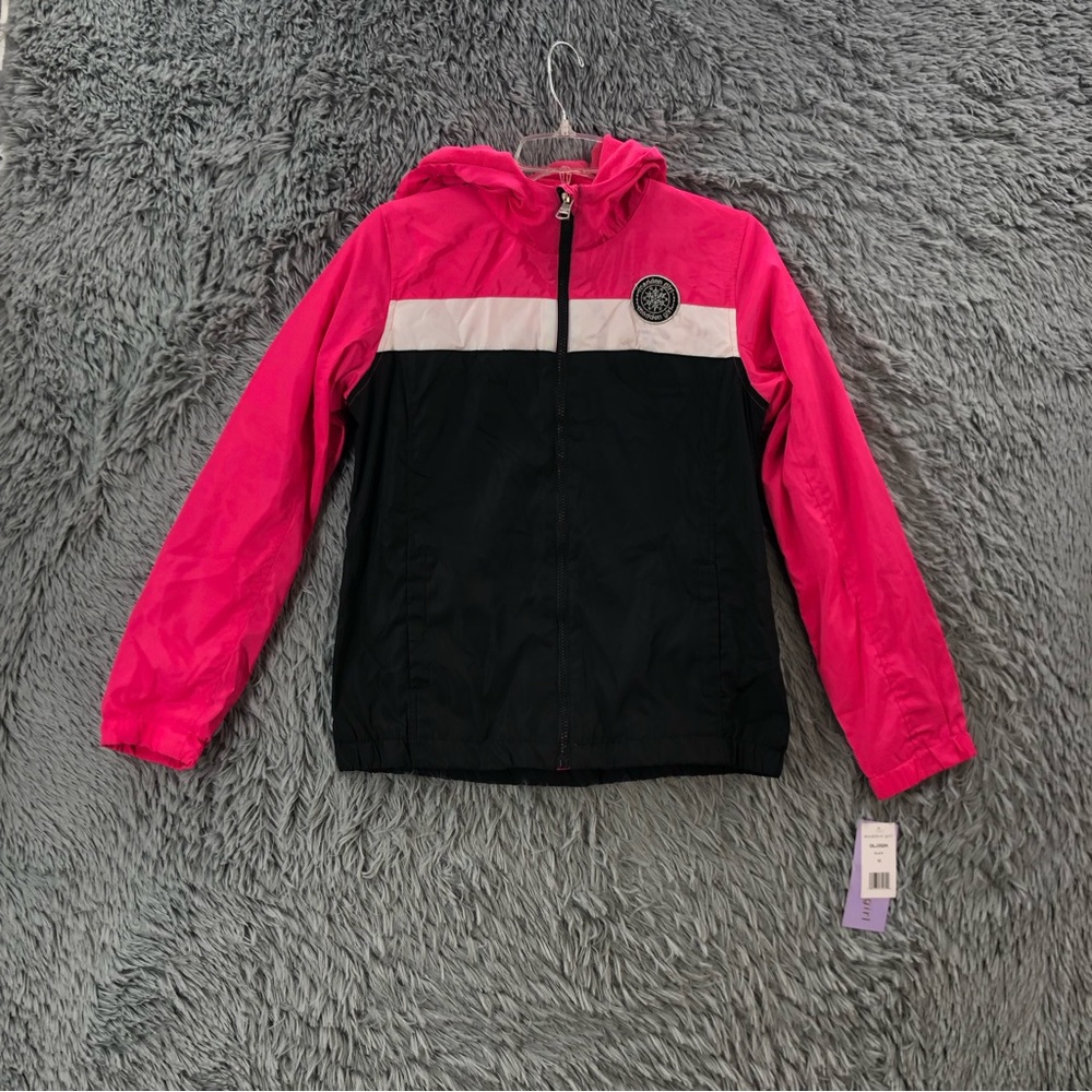 Madden Girl Jacket Medium NWT Logo Rain Resistant Hood Full Zip Fleece Interior